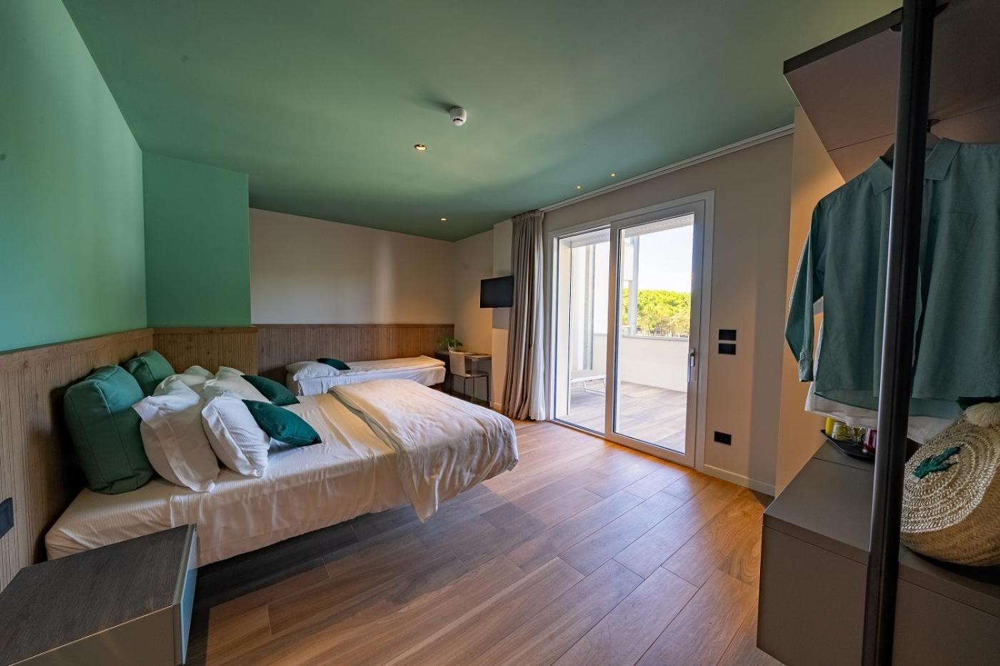 Il Tridente Hotel ביביונה מראה חיצוני תמונה
