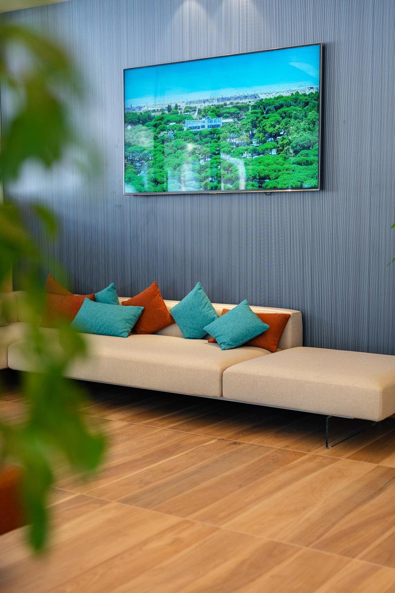 Il Tridente Hotel ביביונה מראה חיצוני תמונה