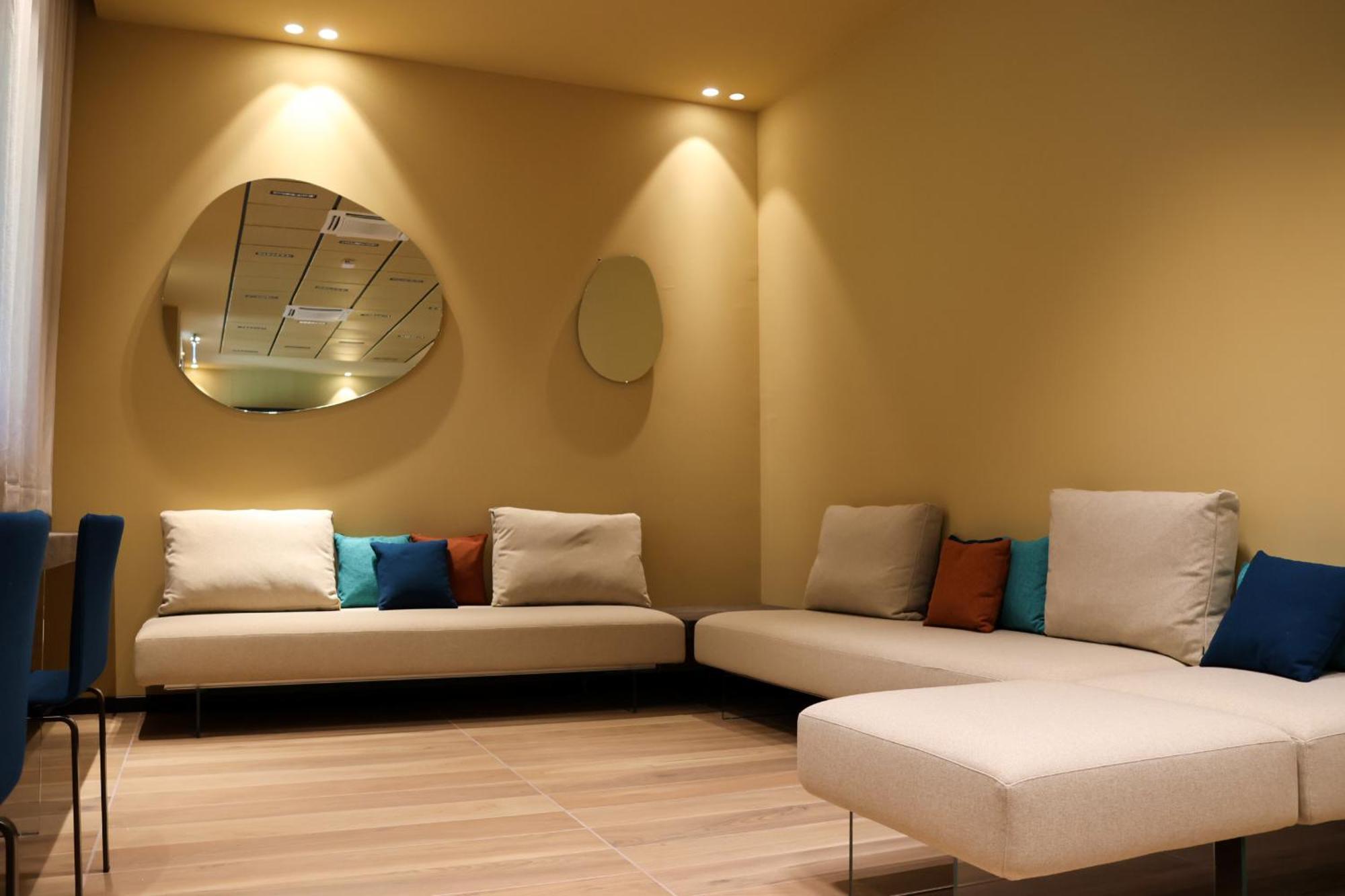 Il Tridente Hotel ביביונה מראה חיצוני תמונה